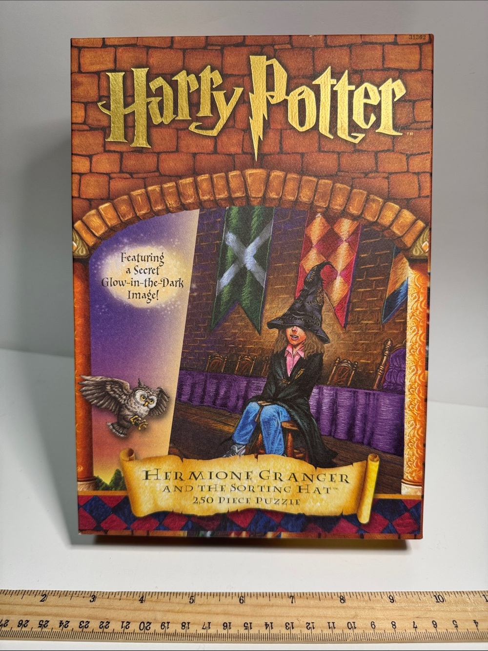 Sealed NEW 2000 Harry Potter  Sorting Hat 250-piece  puzzle glow in dark image